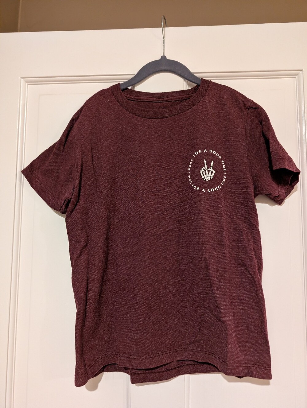 Boy's Short Sleeve Crewneck T-Shirt in Maroon